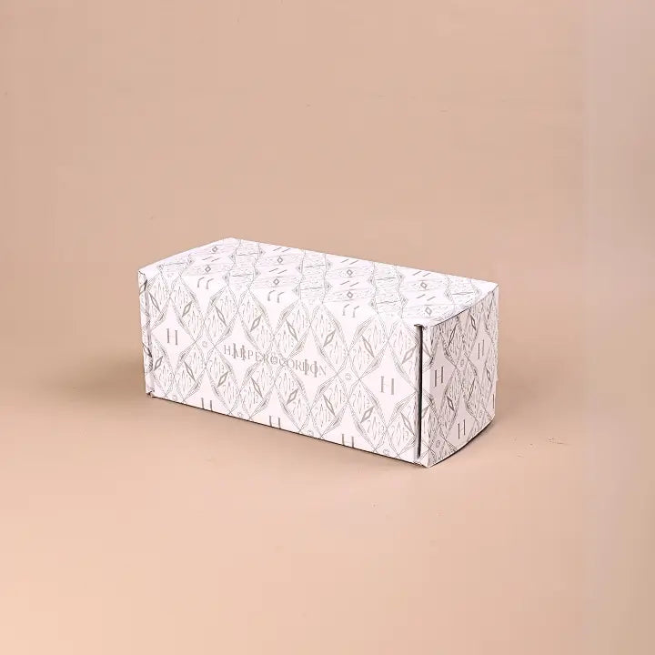 The 2013 Sweetie Gift Box HARPER & CORDON