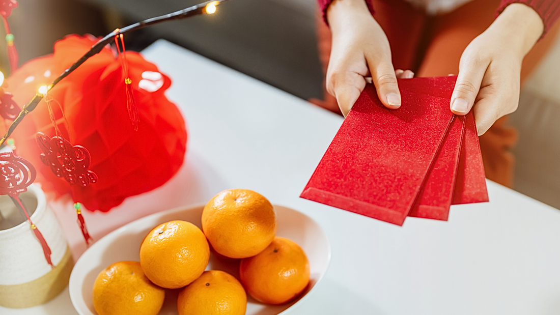 Lunar New Year Gift-Gifting Etiquette You Should Know